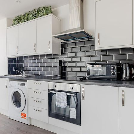 Vertigo Boutique Sleeps 4 London Kingston upon Thames  Exteriér fotografie