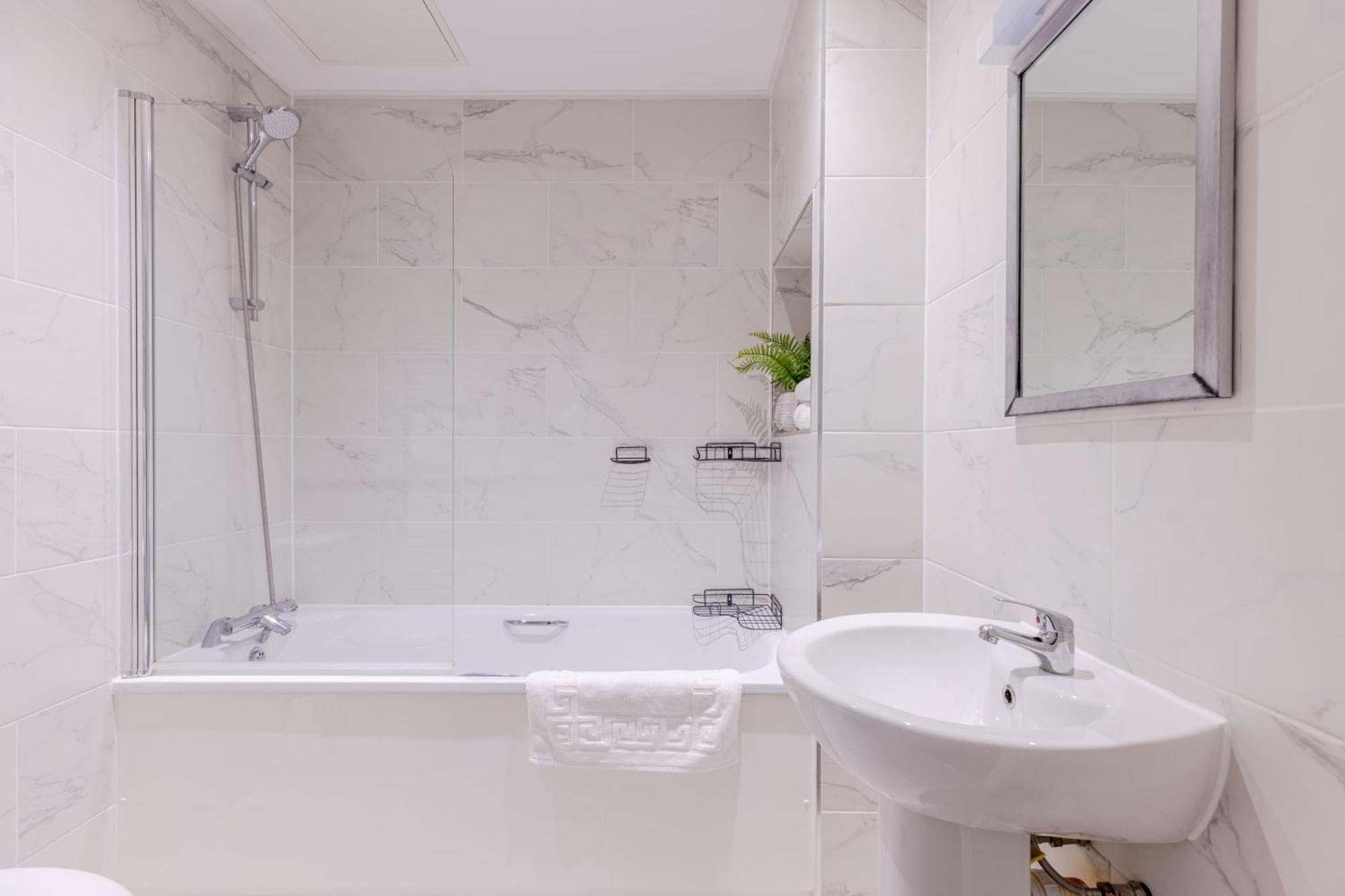 Vertigo Boutique Sleeps 4 London Kingston upon Thames  Exteriér fotografie